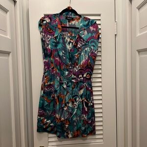 Light weight zip front dress